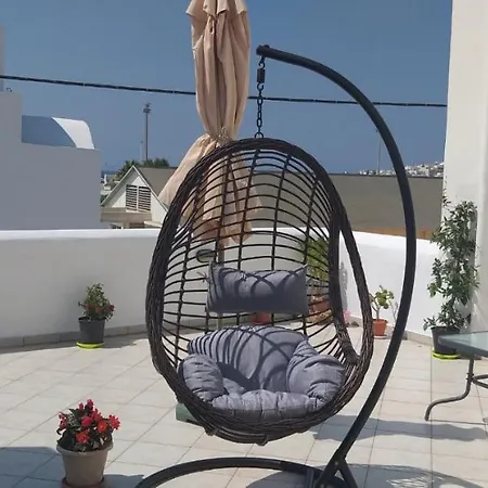 Icons & Dreams Apartment *